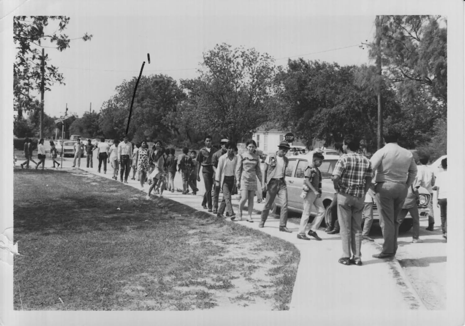 Students leave Robb Elementary in Uvalde during the 1970 walkout. (Alfredo Santos/Voces Oral History Center, University of Texas at Austin) Students leave Robb Elementary in Uvalde during the 1970 walkout. (Alfredo Santos/Voces Oral History Center, University of Texas at Austin)